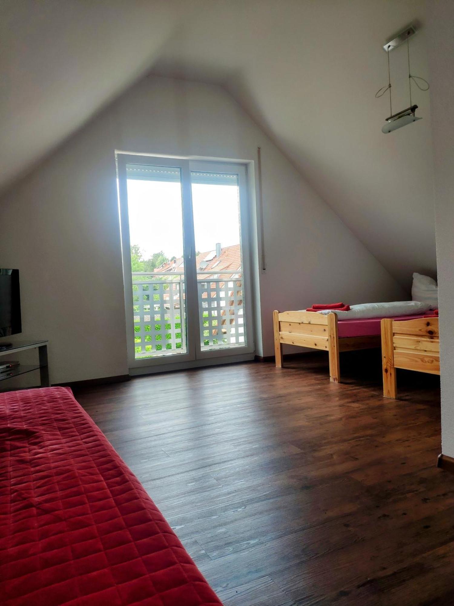 Apartment Und Privatzimmern In Freiburg Luaran gambar